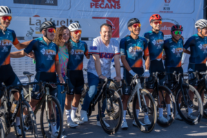 Encabeza Jesús Valenciano arranque de la segunda etapa de la Vuelta Ciclista Delicias