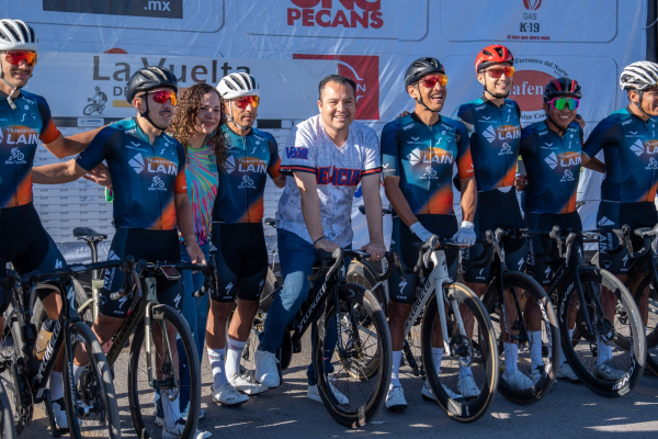 Encabeza Jesús Valenciano arranque de la segunda etapa de la Vuelta Ciclista Delicias