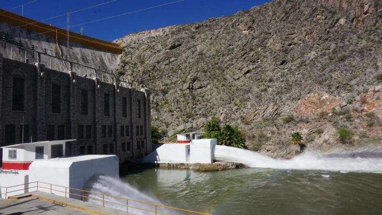 Se esfuma el agua de Chihuahua: en 80 días consumen casi la mitad de lo autorizado para el campo