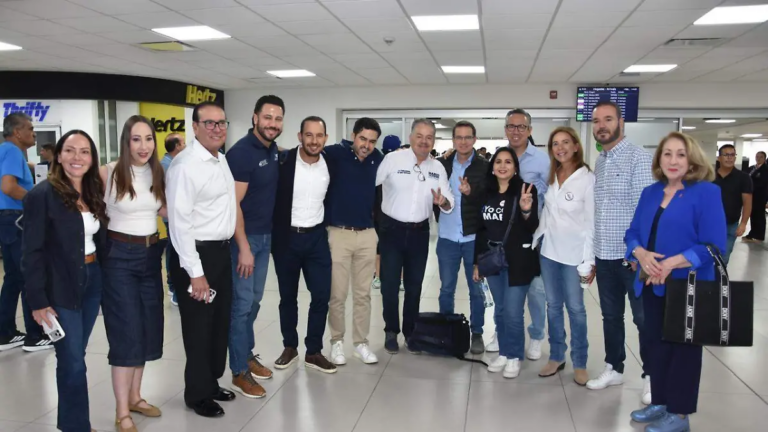 Xóchitl Gálvez, Ricardo Anaya y Marko Cortés llegan a Chihuahua para concentración panista