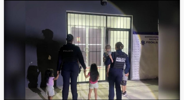 Abandonan a cuatro niños en Torres del Sur; Policía los resguarda