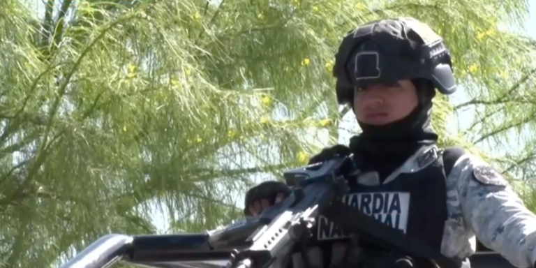 Hallan cuerpo de mujer envuelto en una sábana en la colonia Chaveña