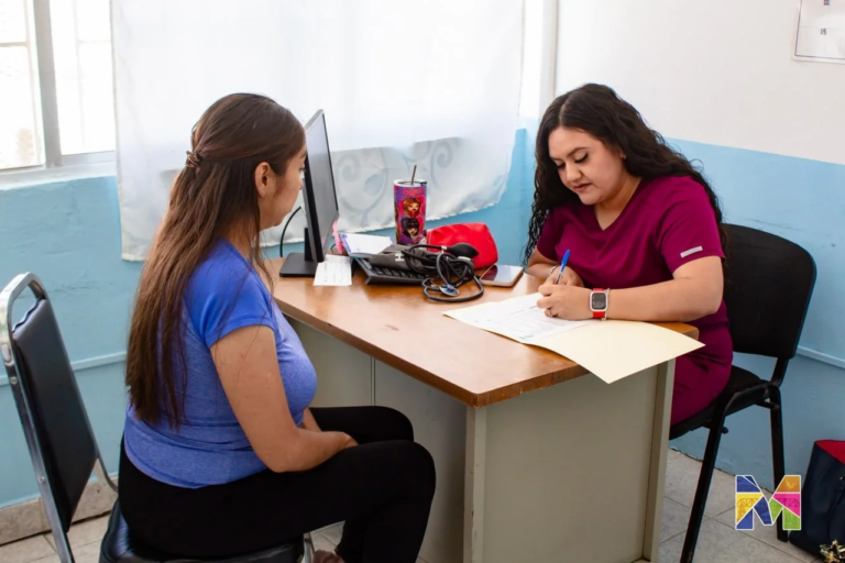 Atienden en Meoqui a mujeres embarazadas sin costo con programa “En el Vientre Materno”