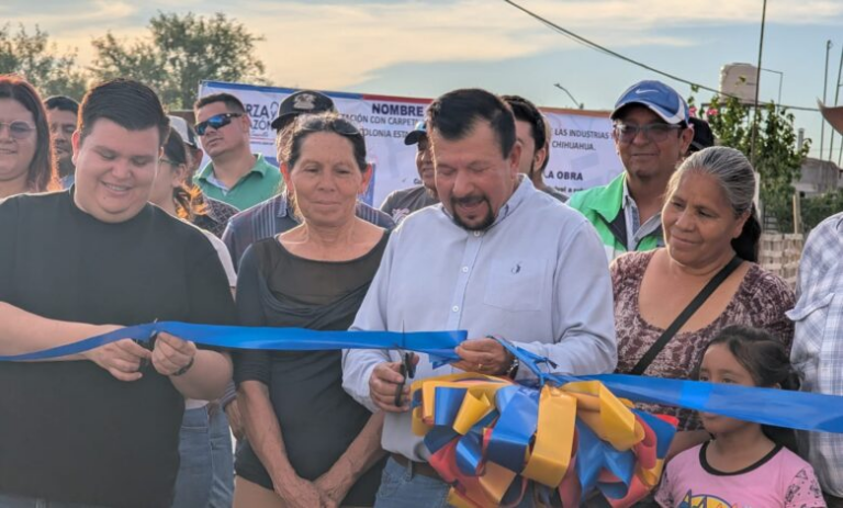 Entrega Fito Gardea dos importantes obras en la comunidad de Estación Saucillo Chihuahua.